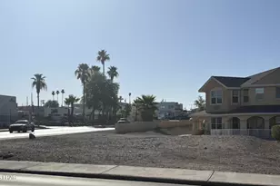 2000 Swanson Ave, Lake Havasu City, AZ 86403 - Photo 3
