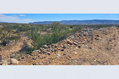 208-21-374 Lorton Dr, Yucca, AZ 86438 - Photo 5