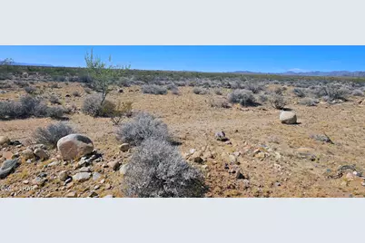 208-21-374 Lorton Dr, Yucca, AZ 86438 - Photo 19