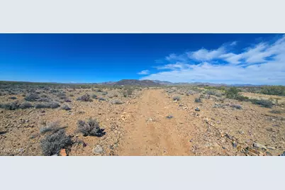 208-21-374 Lorton Dr, Yucca, AZ 86438 - Photo 15