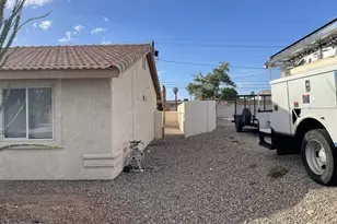 1071 Rolling Hills Dr, Lake Havasu City, AZ 86406 - Photo 3