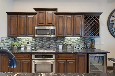 642 Grand Island Dr, Lake Havasu City, AZ 86403 - Photo 9
