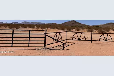 67992 65 1/2 St, Salome, AZ 85348 - Photo 5