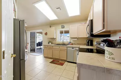 2376 Catamaran Dr, Lake Havasu City, AZ 86404 - Photo 15