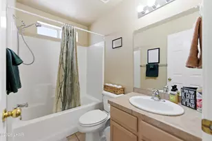 2376 Catamaran Dr, Lake Havasu City, AZ 86404 - Photo 25