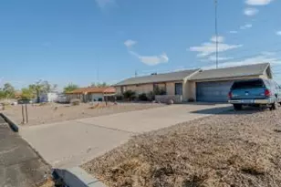 1071 Pueblo Dr, Lake Havasu City, AZ 86406 - Photo 3