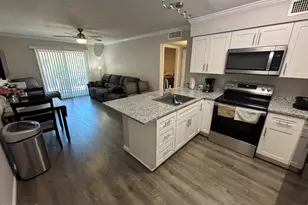 256 S Lake Havasu Ave, Lake Havasu City, AZ 86406 - Photo 11