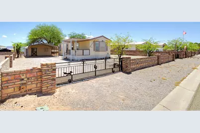 49585 Opal Ave, Quartzsite, AZ 85346 - Photo 1