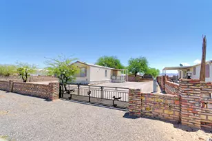 49585 Opal Ave, Quartzsite, AZ 85346 - Photo 3