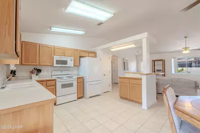 1031 Coconut Grove Dr, Lake Havasu City, AZ 86404 - Photo 15
