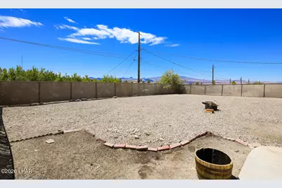 2636 Sunkentree Dr, Lake Havasu City, AZ 86403 - Photo 27