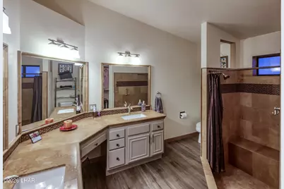 1810 Sentinel Dr, Lake Havasu City, AZ 86404 - Photo 29