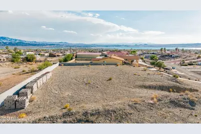 236 Comanche Ln, Lake Havasu City, AZ 86403 - Photo 9