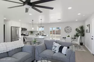 823 Chalon Dr, Lake Havasu City, AZ 86403 - Photo 11