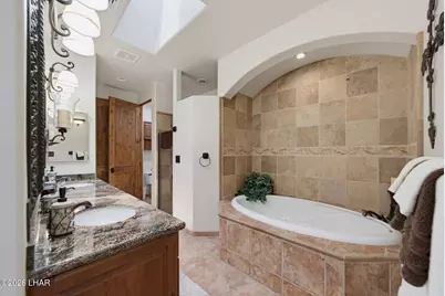 3620 Parkview Dr, Lake Havasu City, AZ 86406 - Photo 27