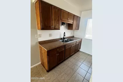 90 Mariposa Dr #104, Lake Havasu City, AZ 86403 - Photo 5