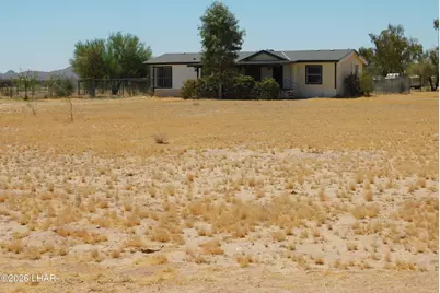 65942 Lindsey Ln, Wenden, AZ 85357 - Photo 5