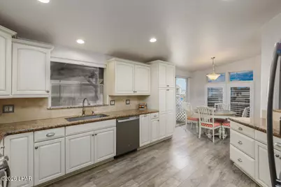 3113 Mescalero Dr, Lake Havasu City, AZ 86404 - Photo 13