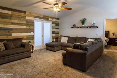 2819 McCulloch Blvd N, Lake Havasu City, AZ 86403 - Photo 9