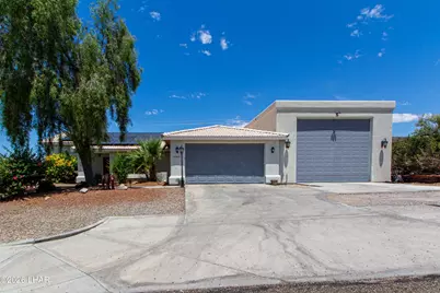 2819 McCulloch Blvd N, Lake Havasu City, AZ 86403 - Photo 1
