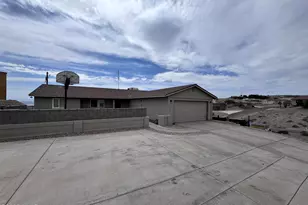 3861 Texoma Dr, Lake Havasu City, AZ 86404 - Photo 1
