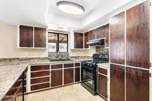 597 Riverboat Dr, Lake Havasu City, AZ 86403 - Photo 9
