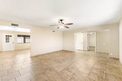 597 Riverboat Dr, Lake Havasu City, AZ 86403 - Photo 5