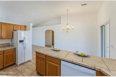 3078 Caravan Dr, Lake Havasu City, AZ 86404 - Photo 9