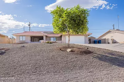 917 Paso Dr, Lake Havasu City, AZ 86406 - Photo 1