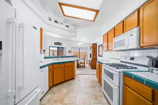 2482 Frederick Ln, Lake Havasu City, AZ 86404 - Photo 13
