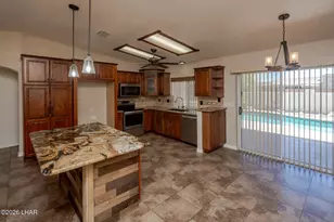 2100 Hillside Dr, Lake Havasu City, AZ 86404 - Photo 13