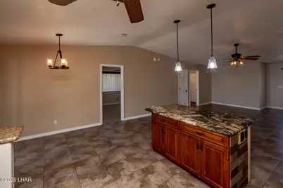 2100 Hillside Dr, Lake Havasu City, AZ 86404 - Photo 19