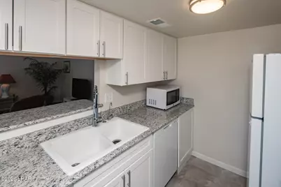 1723 Montana Vista #D, Lake Havasu City, AZ 86403 - Photo 13