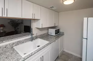 1723 Montana Vista, Lake Havasu City, AZ 86403 - Photo 13