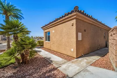 490 N Lake Havasu Ave N #A, Lake Havasu City, AZ 86403 - Photo 9