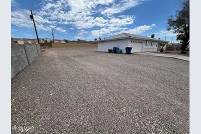 1512 Avalon Ave, Lake Havasu City, AZ 86404 - Photo 3