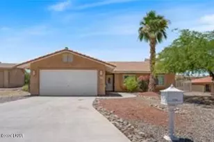 3008 Bosun Ln, Lake Havasu City, AZ 86403 - Photo 1