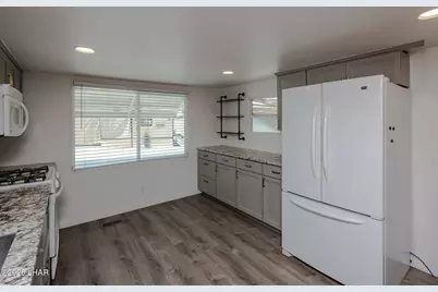 601 Beachcomber Blvd #449, Lake Havasu City, AZ 86403 - Photo 9