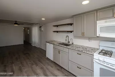 601 Beachcomber Blvd #449, Lake Havasu City, AZ 86403 - Photo 11