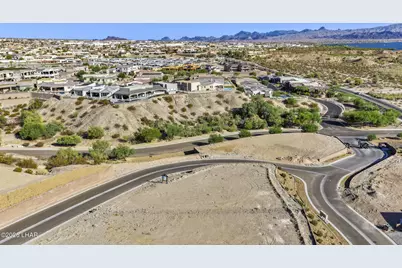 1601 Sailing Hawks Drive 102, Lake Havasu City, AZ 86404 - Photo 3