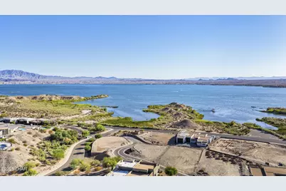1601 Sailing Hawks Drive 102, Lake Havasu City, AZ 86404 - Photo 9