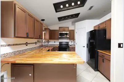 3715 Clearwater Dr, Lake Havasu City, AZ 86406 - Photo 13