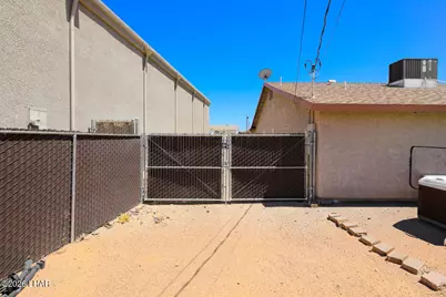 3715 Clearwater Dr, Lake Havasu City, AZ 86406 - Photo 31