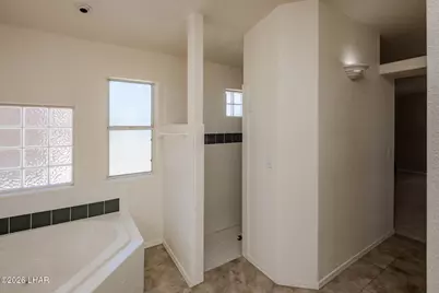 665 Mohican Dr, Lake Havasu City, AZ 86406 - Photo 35