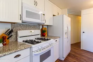 3073 Jennie Ln, Lake Havasu City, AZ 86404 - Photo 9