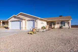 3130 Silverspoon Dr, Lake Havasu City, AZ 86406 - Photo 1