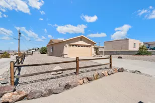1415 Beefeater Dr, Lake Havasu City, AZ 86404 - Photo 39