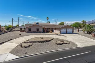 1407 S McCulloch Blvd S, Lake Havasu City, AZ 86406 - Photo 1