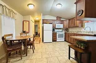 200 N Moon Mountain Ave, Quartzsite, AZ 85346 - Photo 7