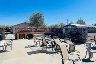200 N Moon Mountain Ave, Quartzsite, AZ 85346 - Photo 7